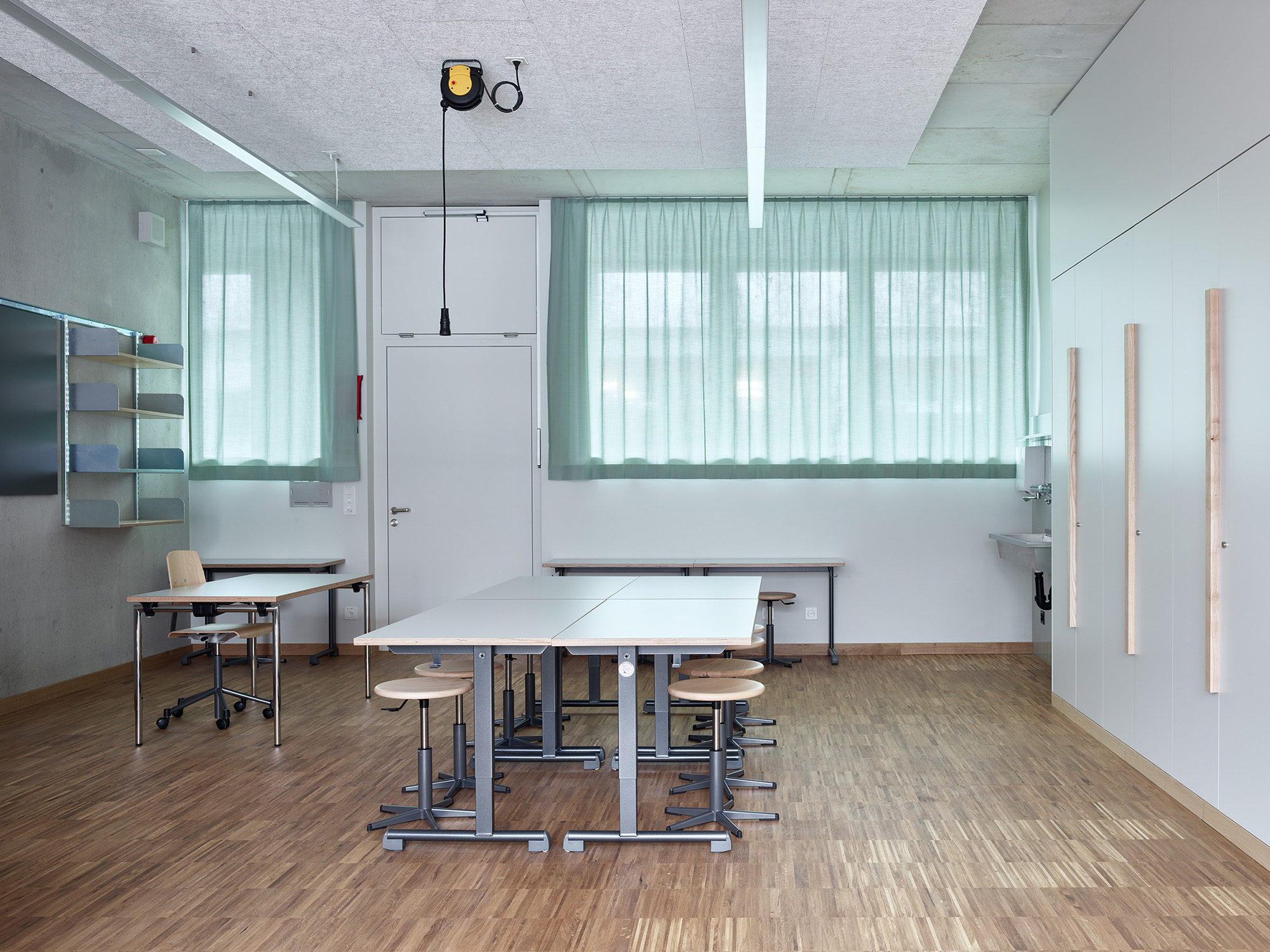 Unterrichtszimmer Textiles Werken © Roman Weyeneth